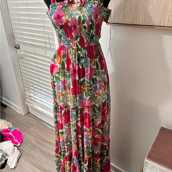 Vici Floral Maxi Dress - Pink and Green - Picture 3 of 6